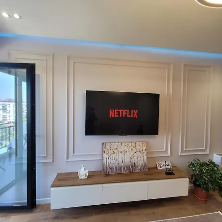 Comfort تيرانا