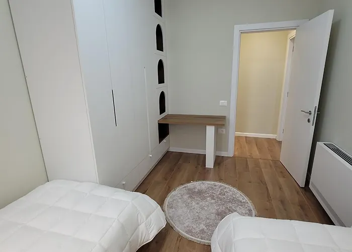 Comfort * טיראנה